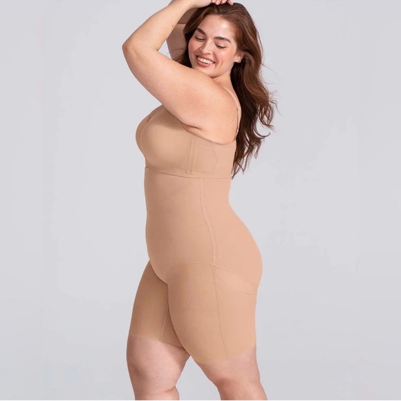 Honeylove Superpower Short Size: 3x Color: Sand - Picture 2 of 10